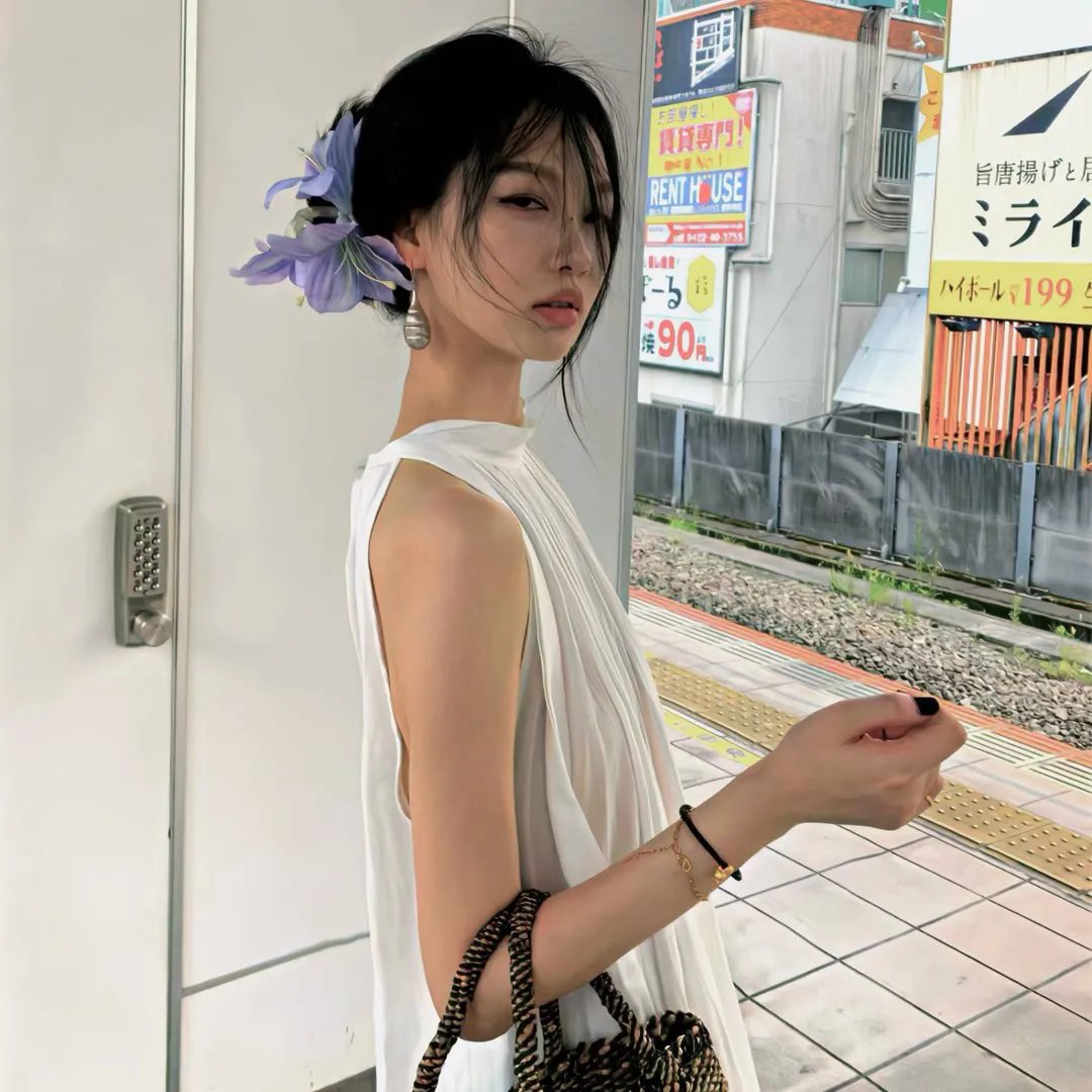 香奈儿秘密情史 封面